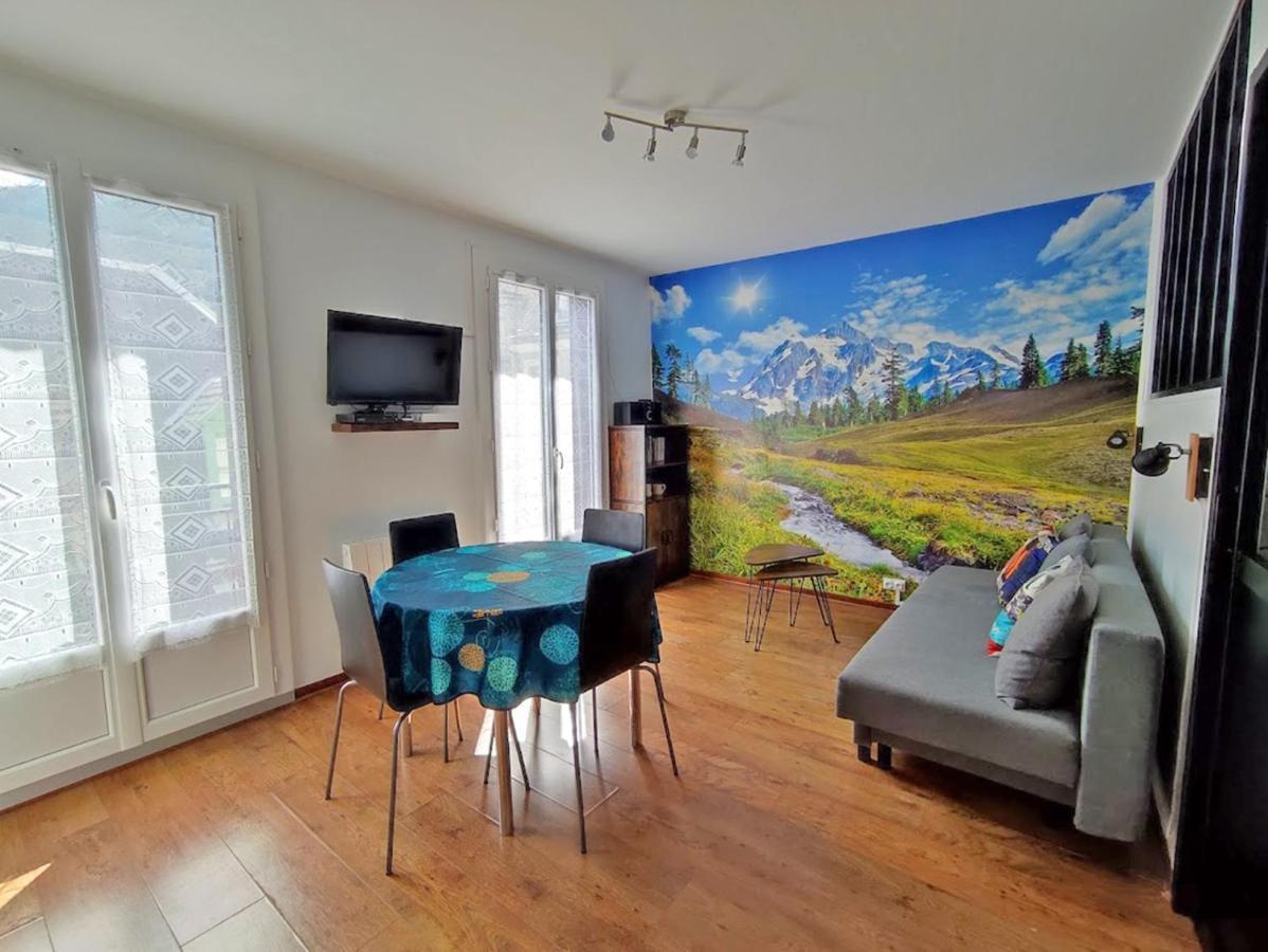 Residence Des Jardins, Wifi, Centre Luchon Bagnères-de-Luchon Eksteriør bilde