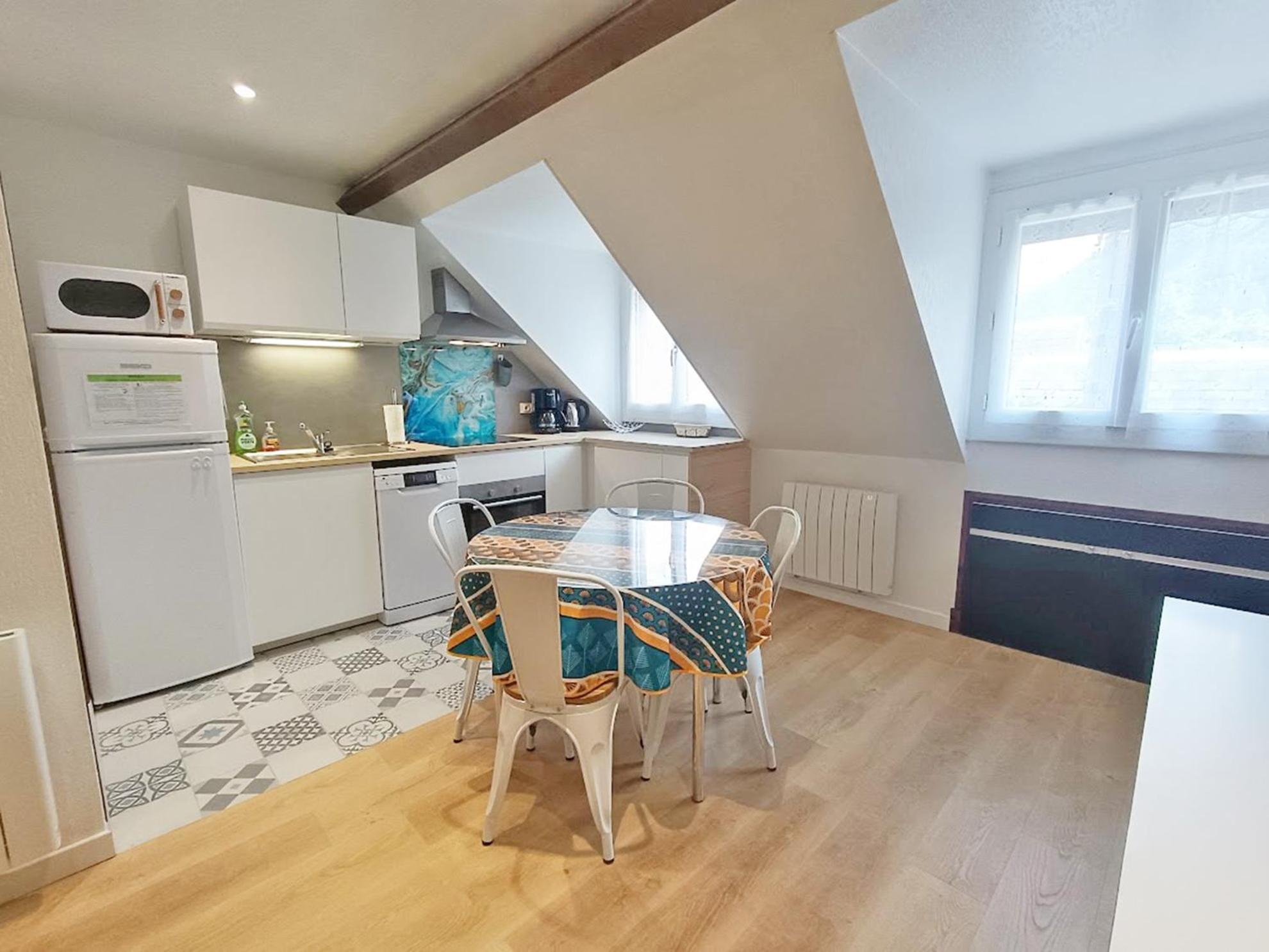 Residence Des Jardins, Wifi, Centre Luchon Bagnères-de-Luchon Eksteriør bilde